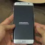 Samsung Galaxy S7 Edge muestra el mensaje 