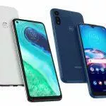 Tres teléfonos Motorola: uno blanco y dos azules. ¡Desbloquea tu Motorola!