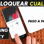 Pantalla del Samsung Galaxy que muestra una comprobación de la conexión del cargador. Guía paso a paso para desbloquearlo.