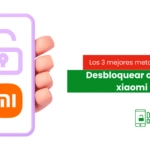 Mano sosteniendo un teléfono Xiaomi bloqueado; Desbloqueo de un teléfono Xiaomi. 3 métodos para desbloquear.